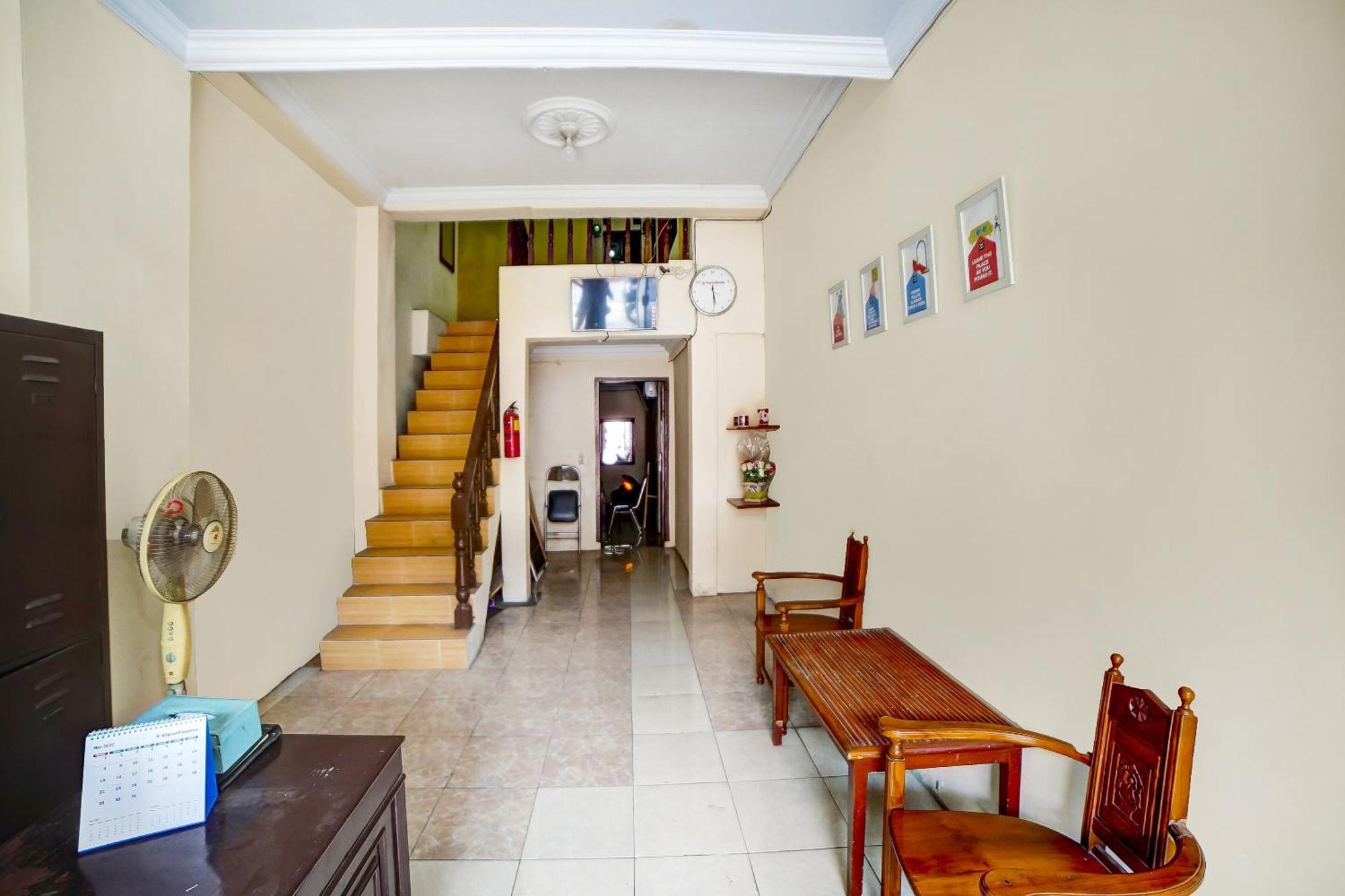 Oyo 91199 Felicia Homestay Medan Ngoại thất bức ảnh