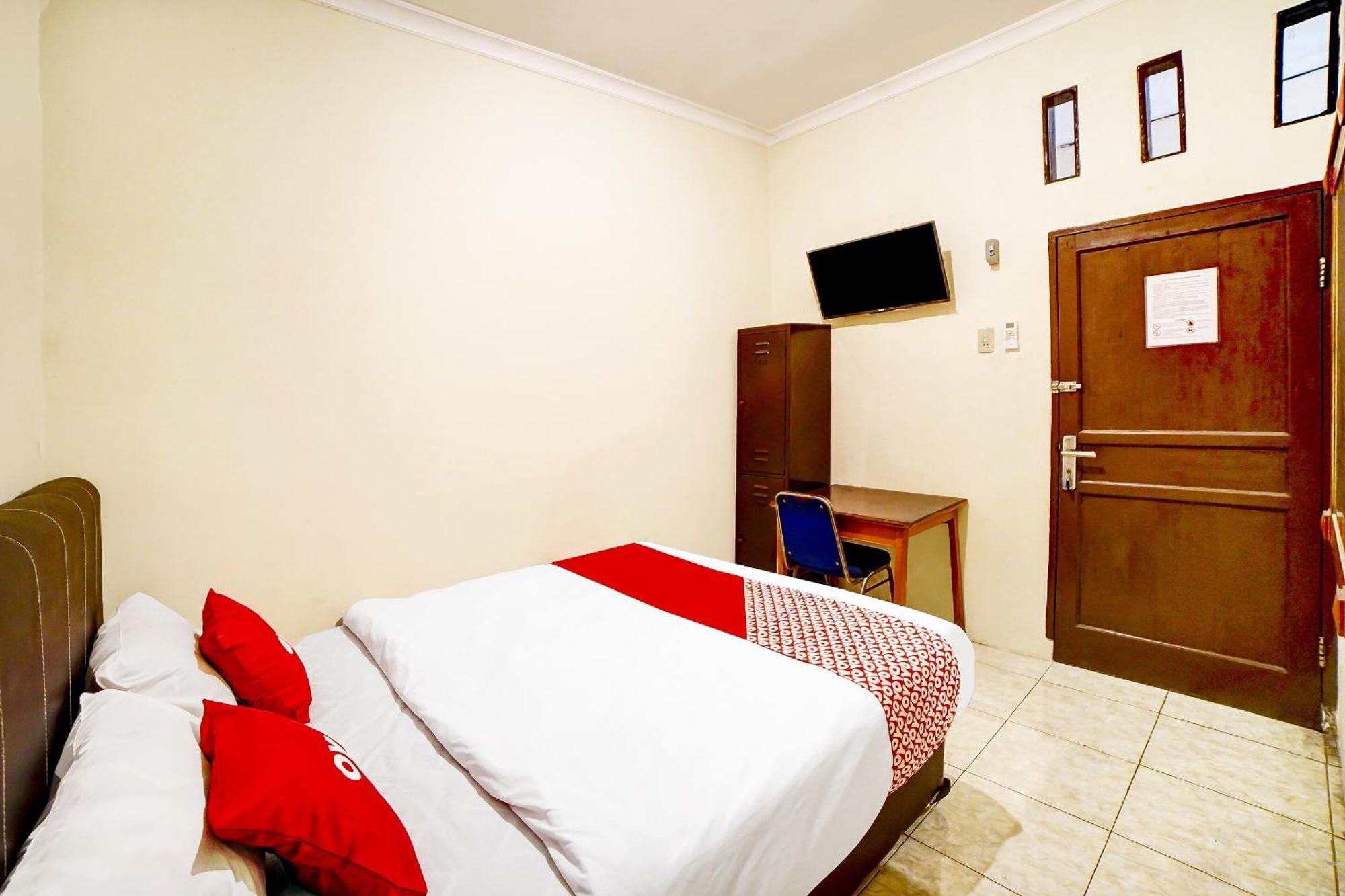 Oyo 91199 Felicia Homestay Medan Ngoại thất bức ảnh